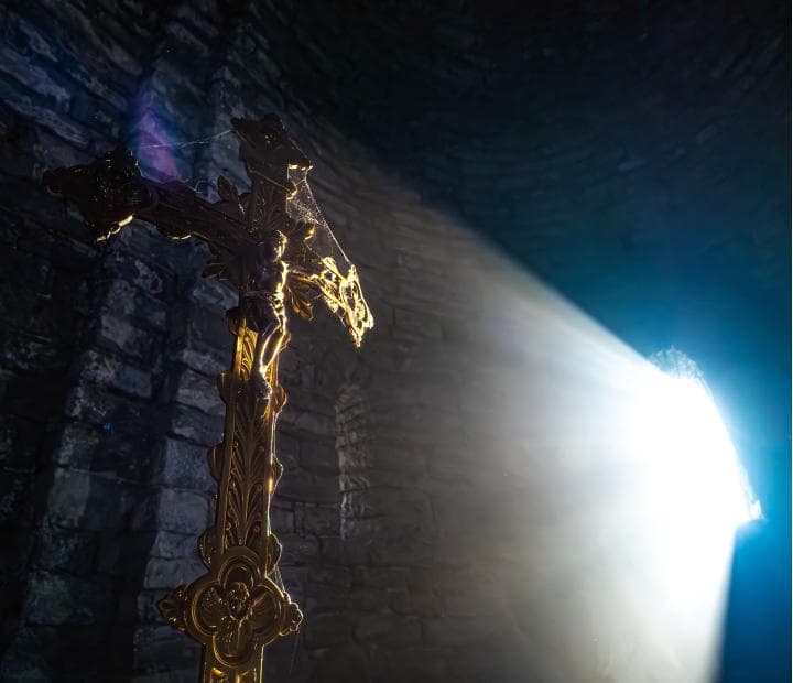 El sol, la luna y las estrellas. Luz sagrada